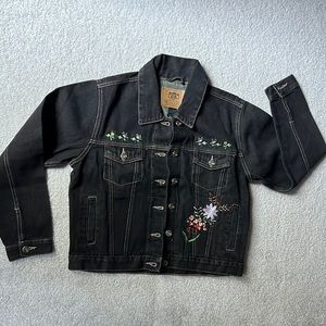 Vintage Route 66 Black Embroidered Jean Jacket. Size Ladies M